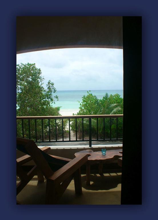 L'Hirondelle Self Catering Guest House Anse Volbert Village  Room photo